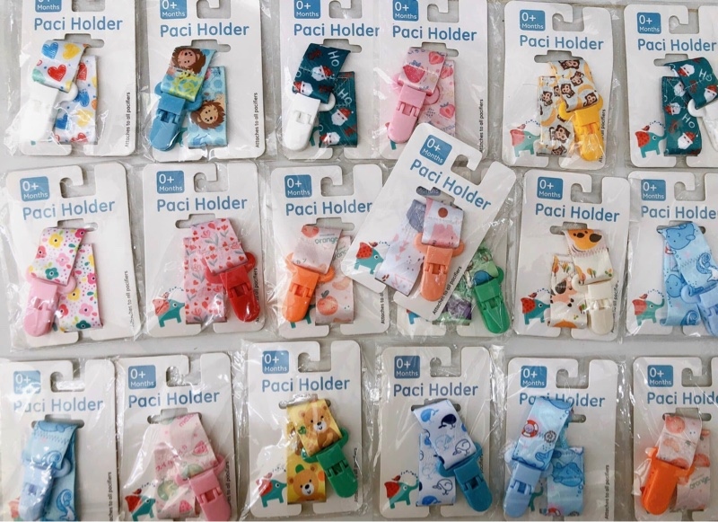 Dây kẹp ti giả Paci Holder